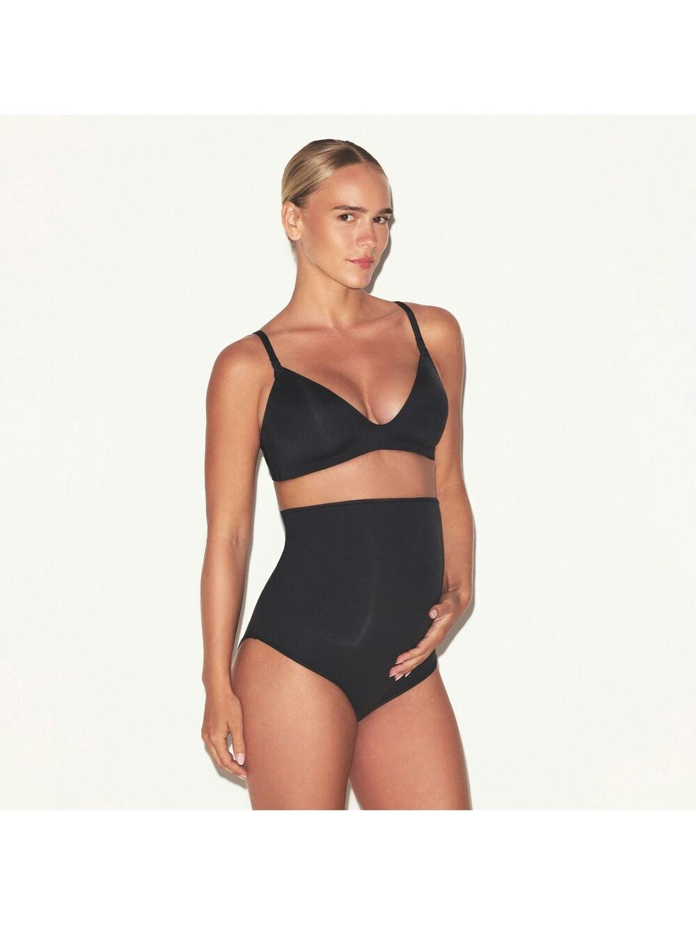 SKIMS NWT Wireless Form Maternity‎ Nursing Bra - Size 34DDDD